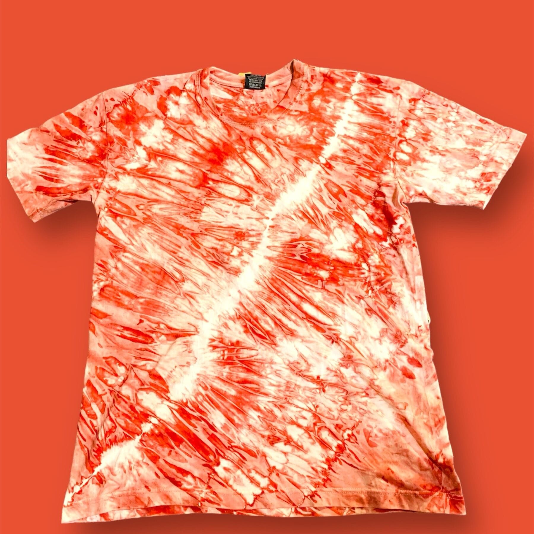 Image de T-Shirt Tie and dye red