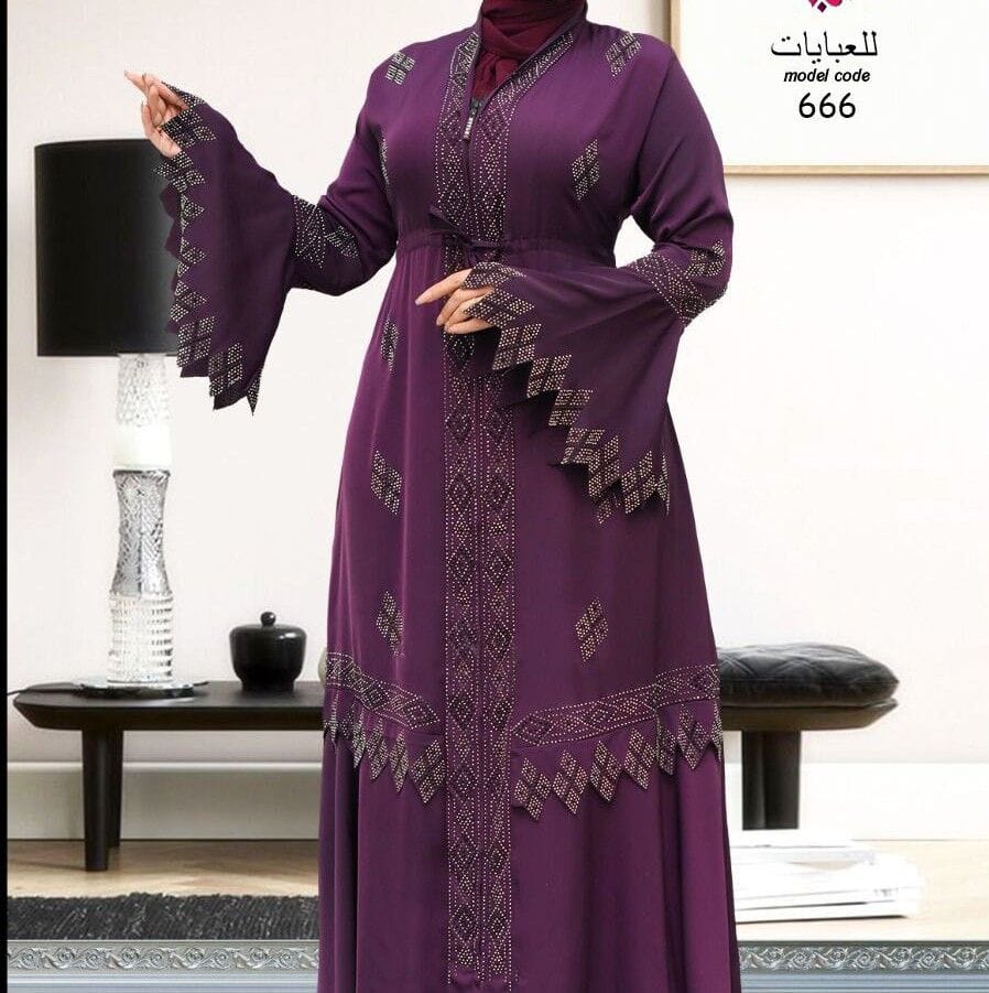 Image of dress (abaya) from Egypt