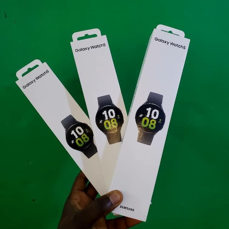 Image of SAMSUNG GALAXY WATCH 5