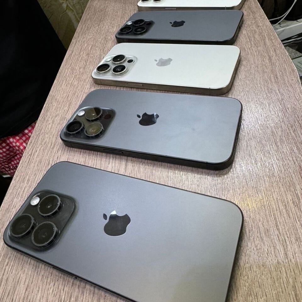 Image de iPhone 15pro 256g open box