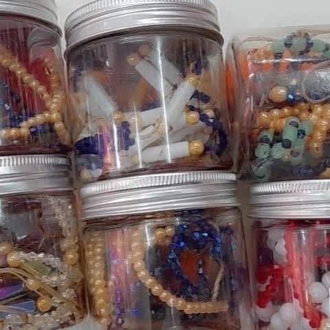 Image de baya travailler