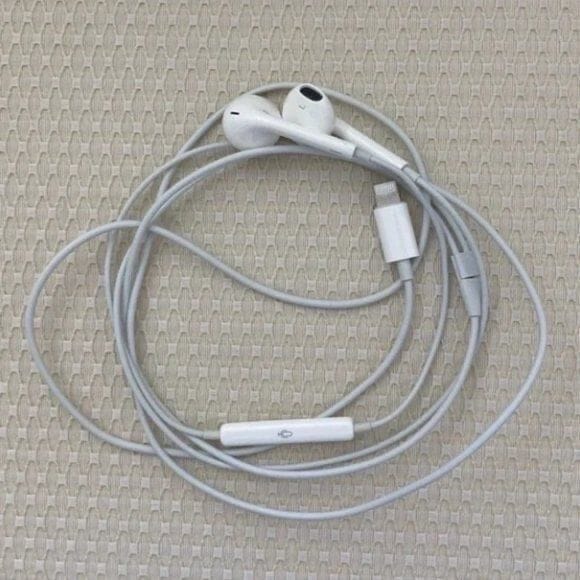 Image de écouteurs Lightning Apple et androïde original