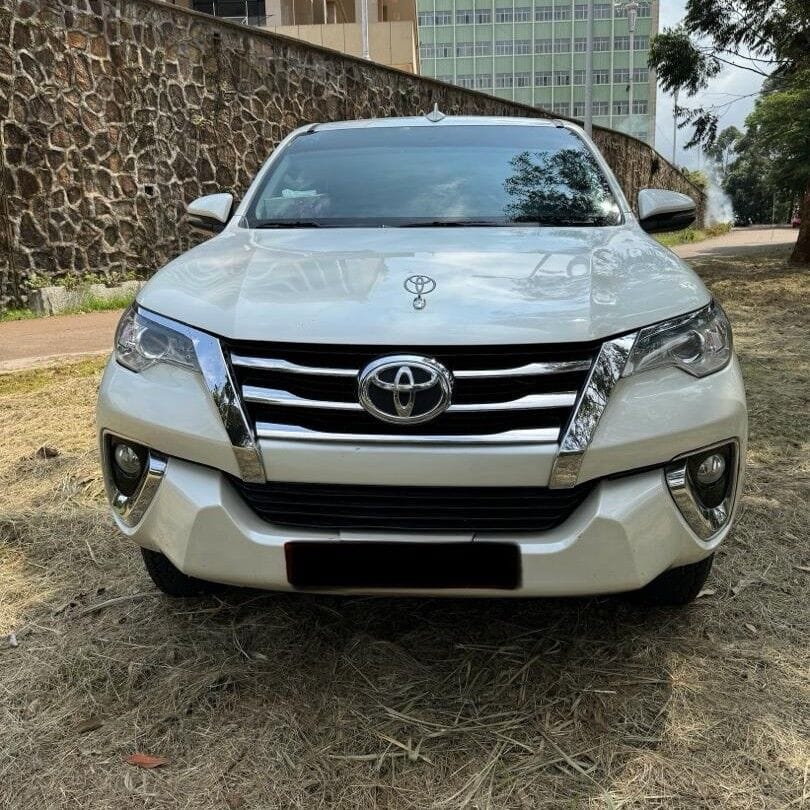 Image of Toyota Fortuner