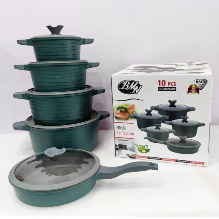 Image of CERAMIC POT