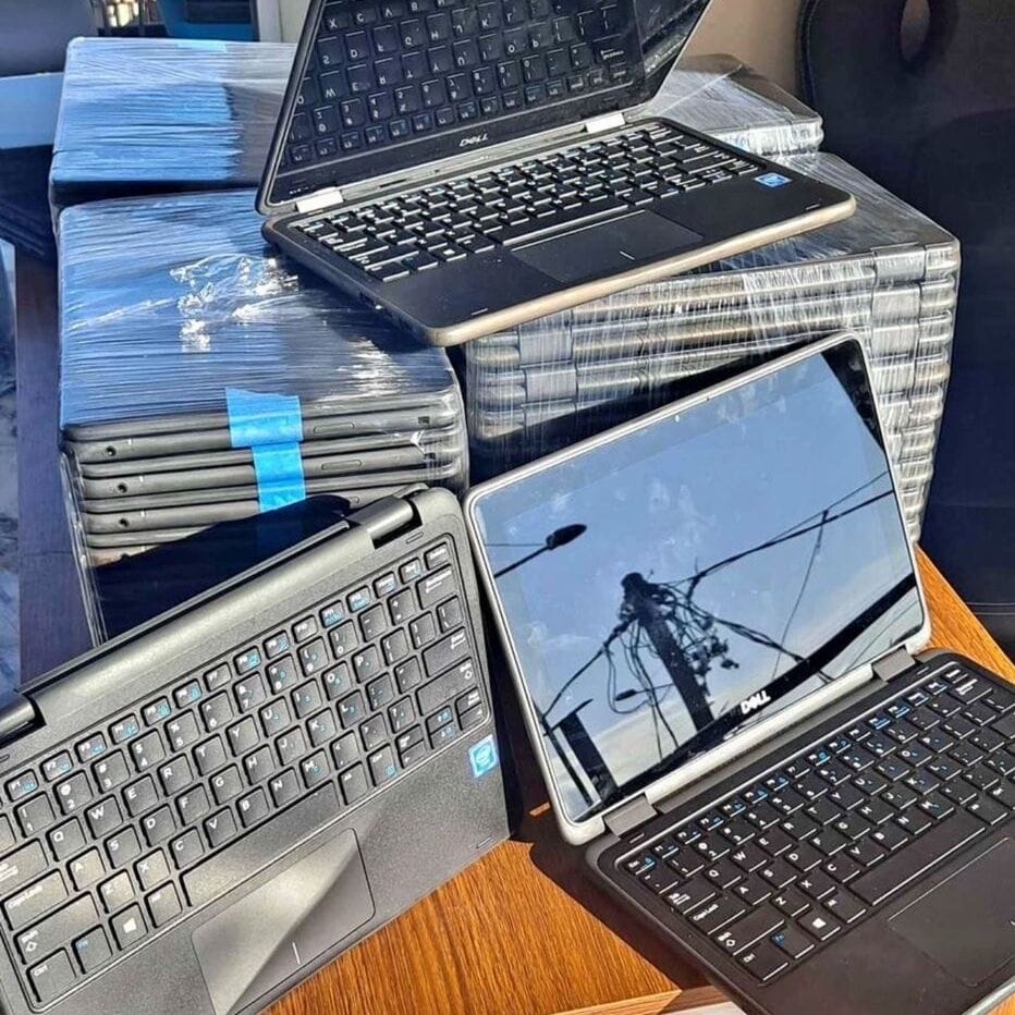 Image de pc laptop Dell tactile 360degree 12pouces