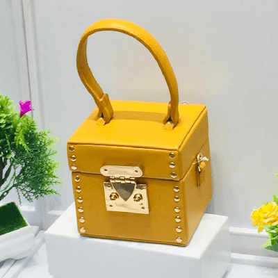 Image of Cube hand bag