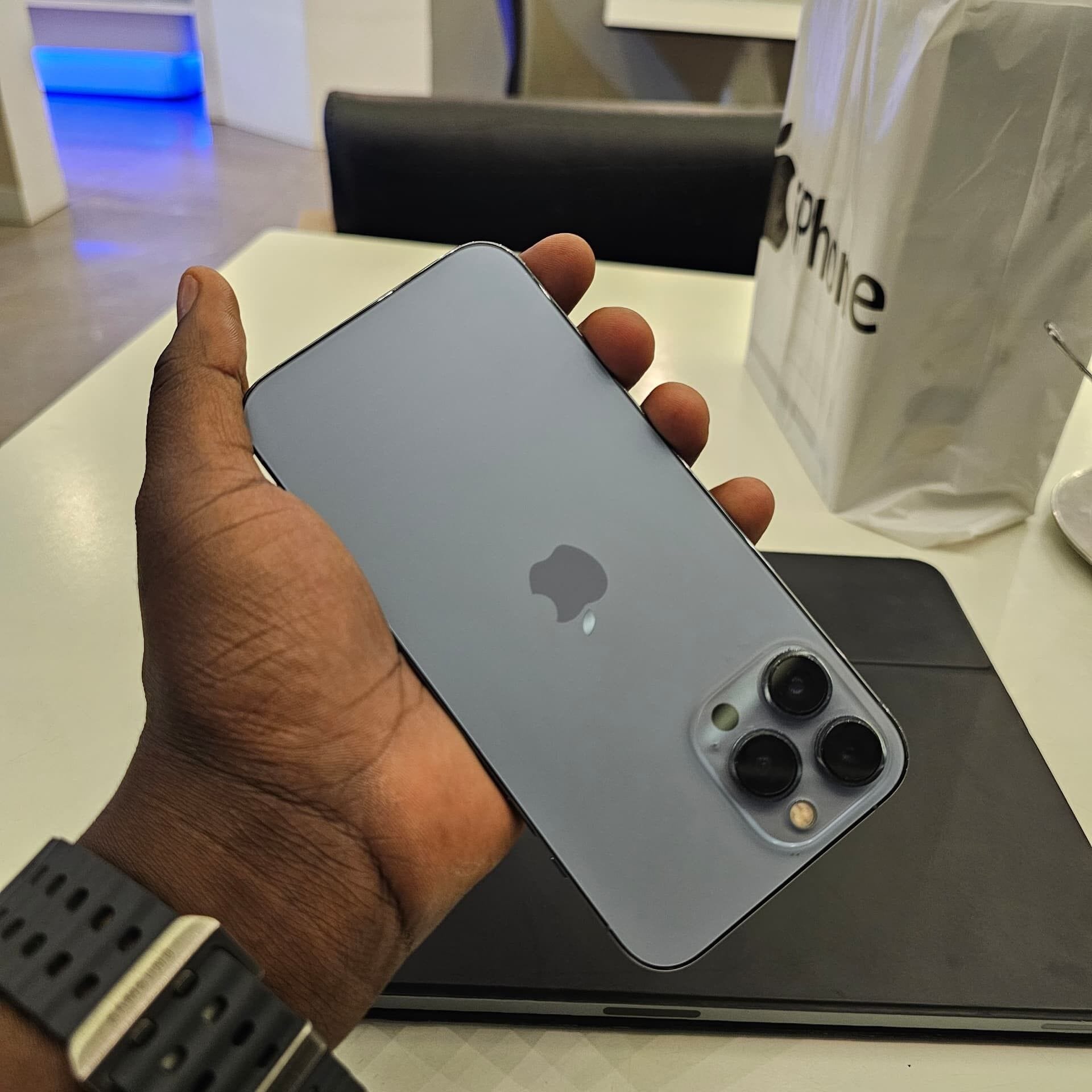 Image de 13 PROMAX 256G BATTERIE 86%