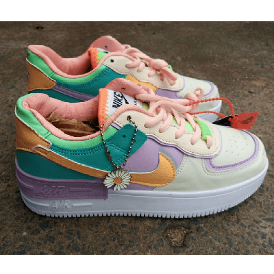 Image de Airforce 1 multi couleur, sizes 37-42