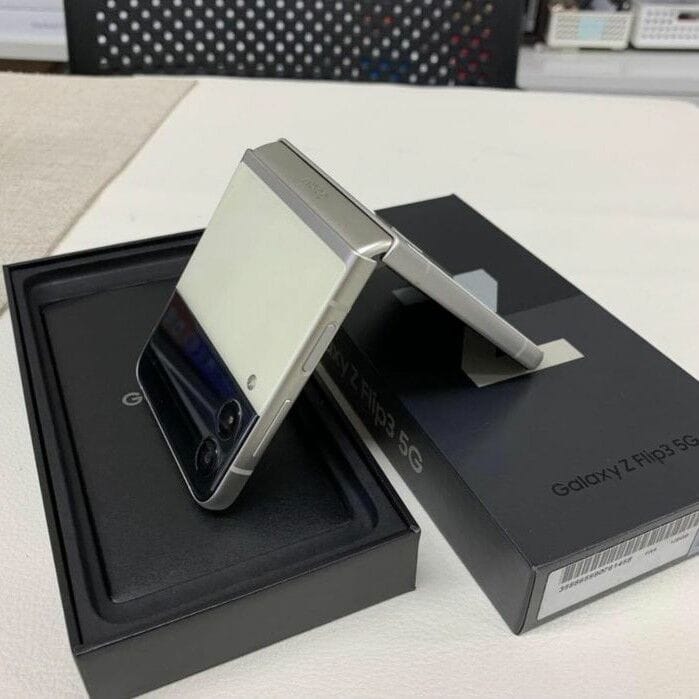Image de SAMSUNG GALAXY ZFLIP3 5G 256G
