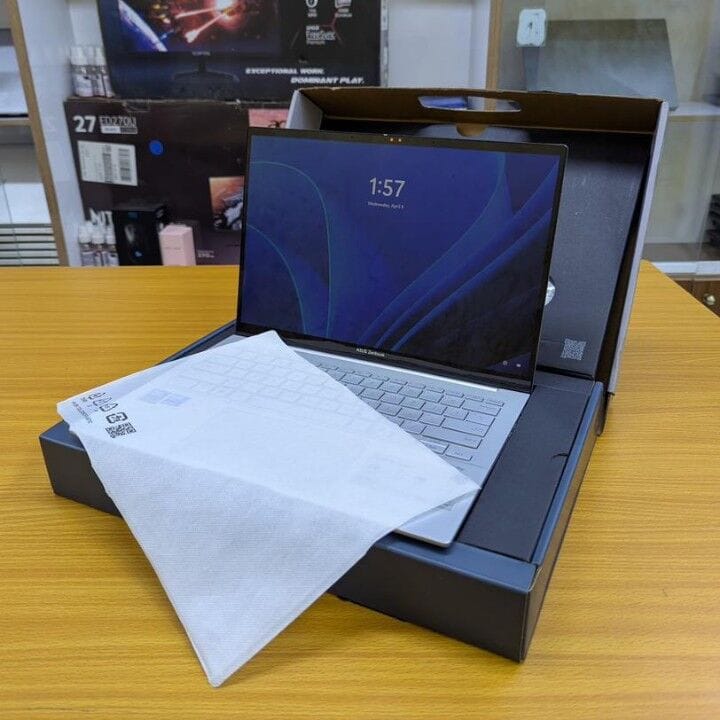 Image de Asus ZenBook 14 OLED