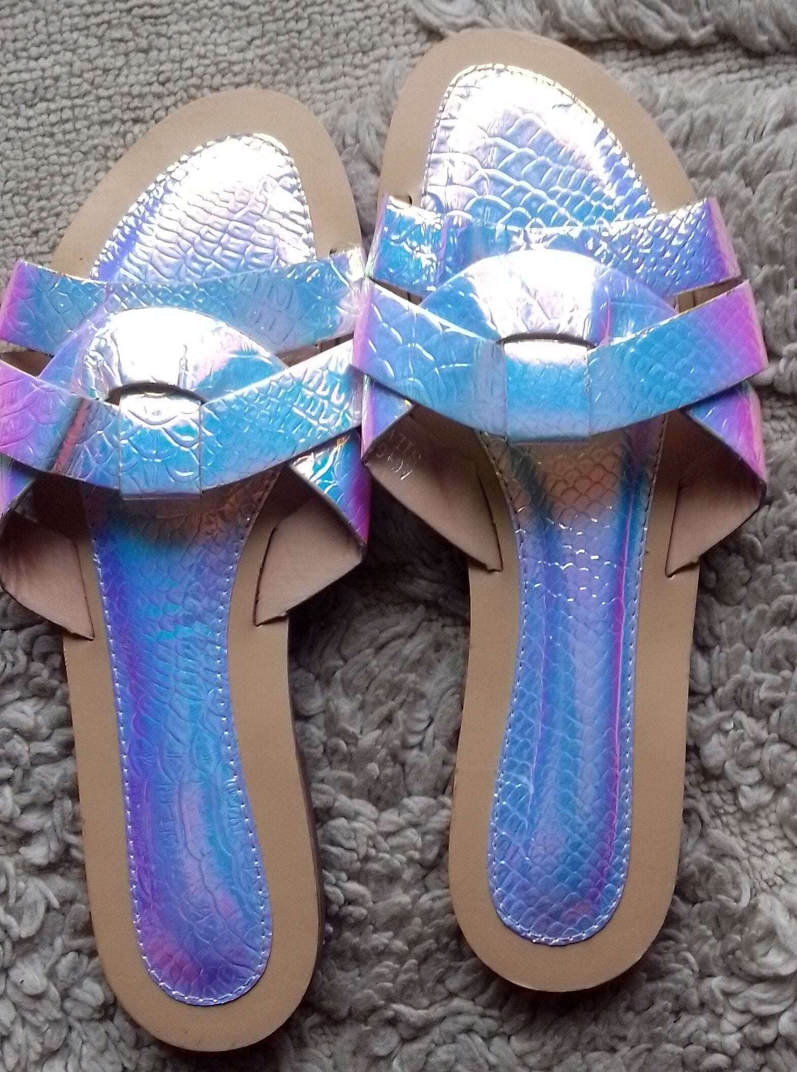 Image de sandale pointure 41 pied fin