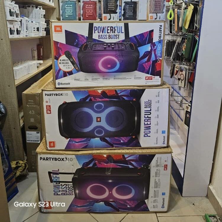 Image de JBL PARTYBOX ON THE GO ESSENTIEL