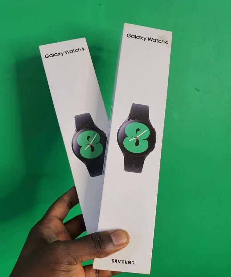 Image of SAMSUNG GALAXY WATCH 4