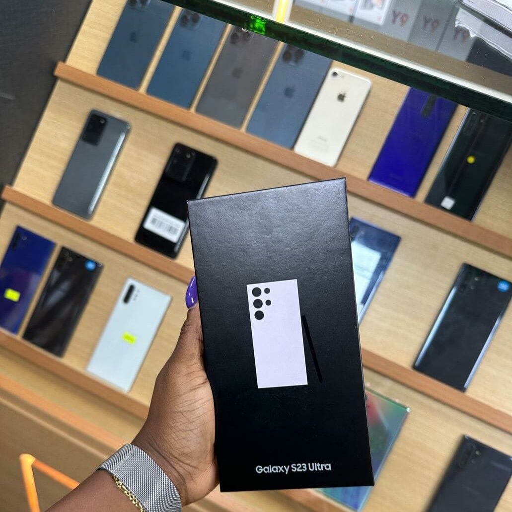 Image de SAMSUNG GALAXY S23 ULTRA 5G - 256G ROM
