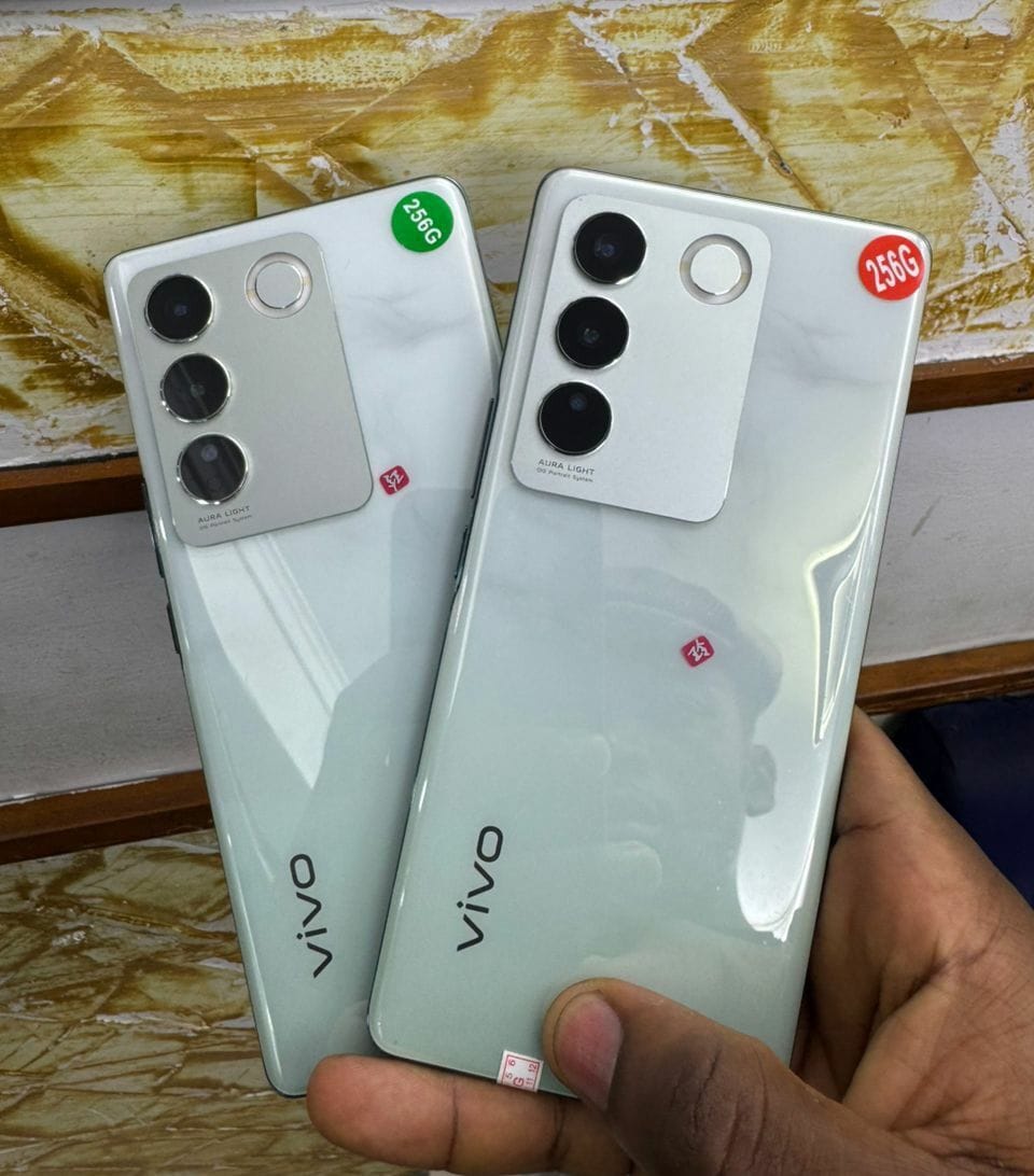 Image de VIVO V29 256G HDD 16G RAM