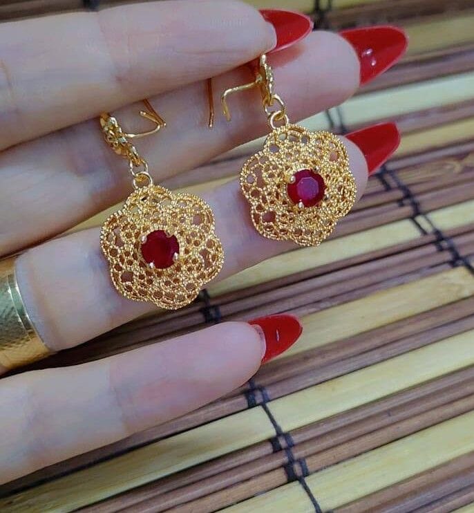 Image de boucles d'oreilles