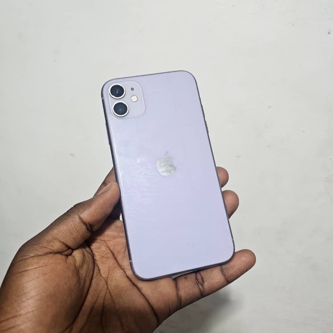 Image de IPHONE 11 64G SOLDES