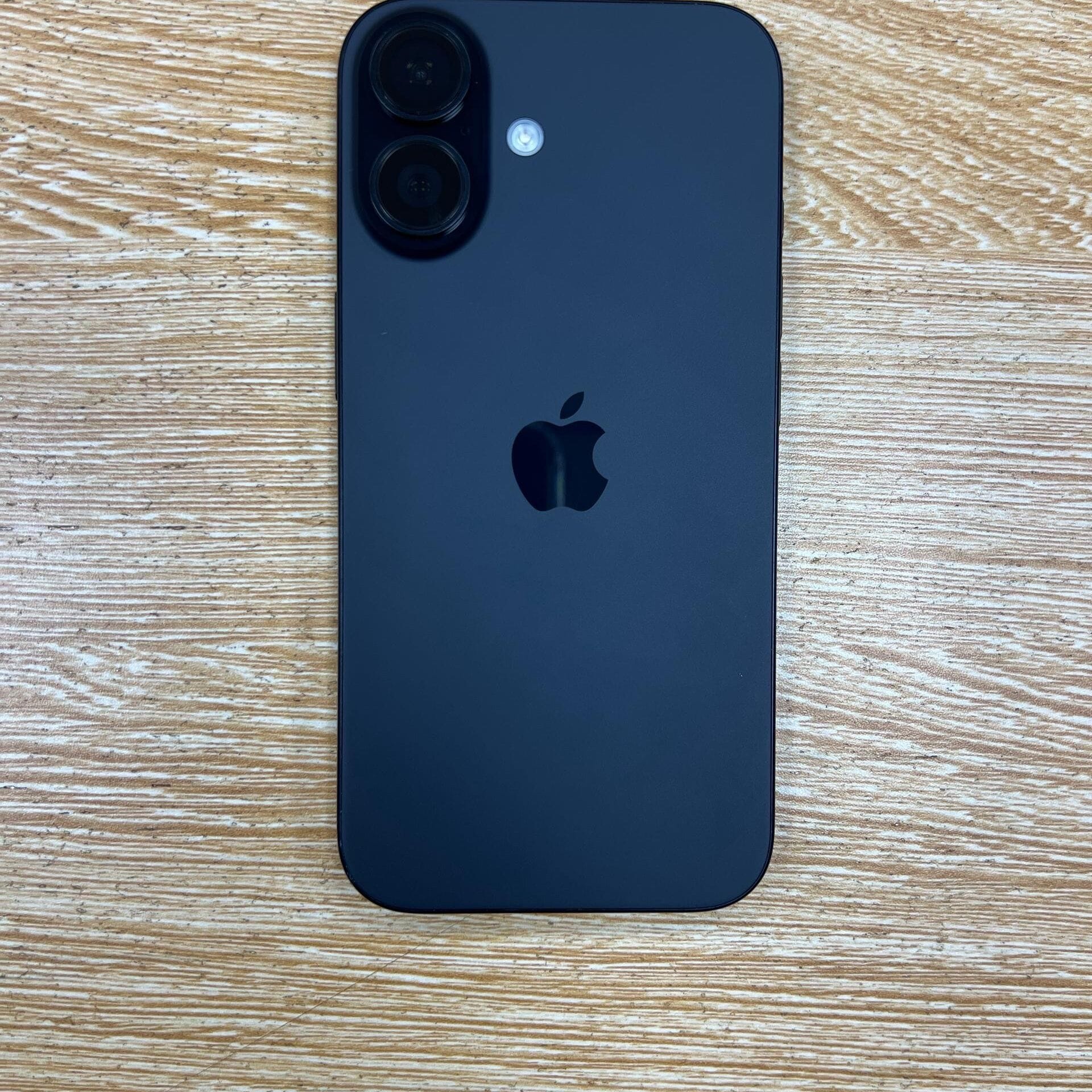 Image de iPhone 16 128 giga