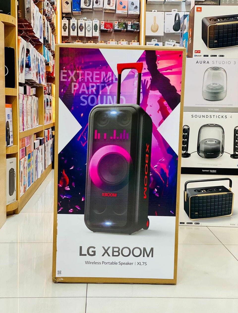 Image of LG XBOOM XL7S