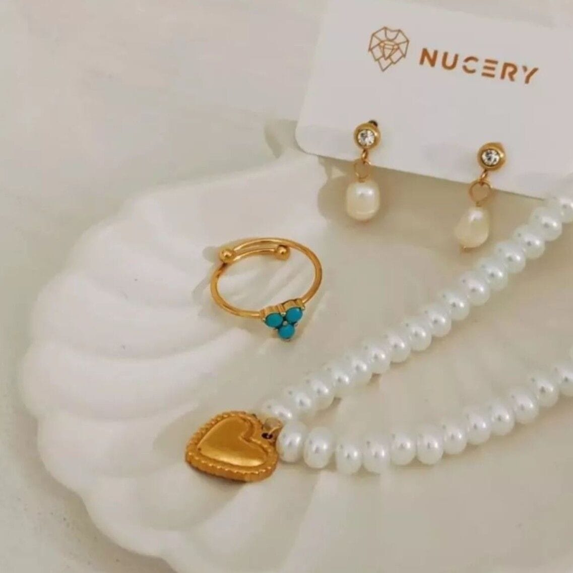 Image de Bijoux en Pure Perles d'eau douce (France)