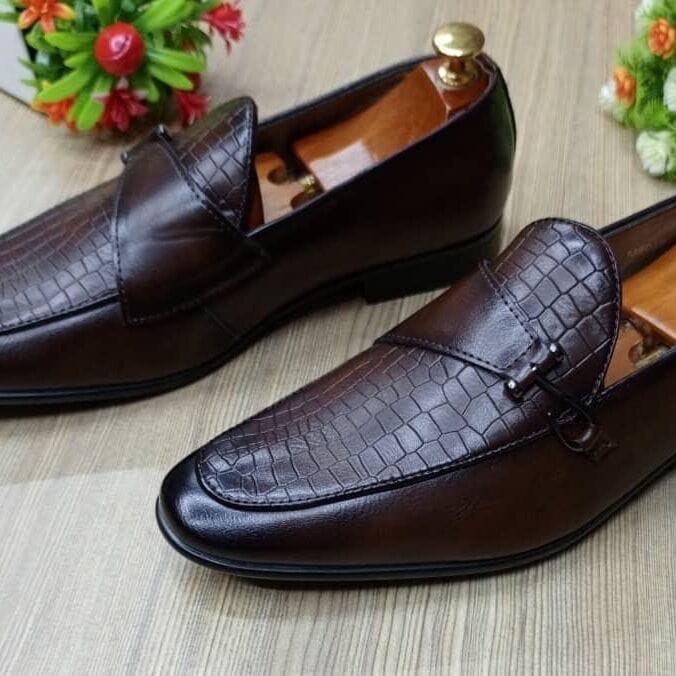 Image de Chaussures ville: 40-46