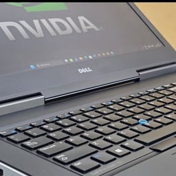 Product image for Dell Precision 7710 Workstation Laptop