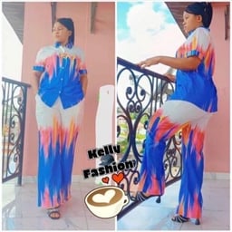 Image du produit Ensemble Deux Pièces Imprimé Abstrait pour Femme