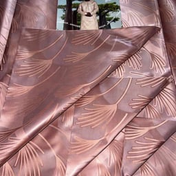 Image du produit Tissu Élégant Cuivré à Motifs