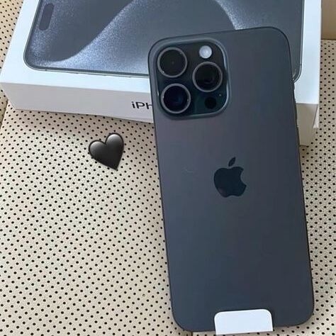 Image du produit : iPhone 15 pro Max 256 giga SIM physique