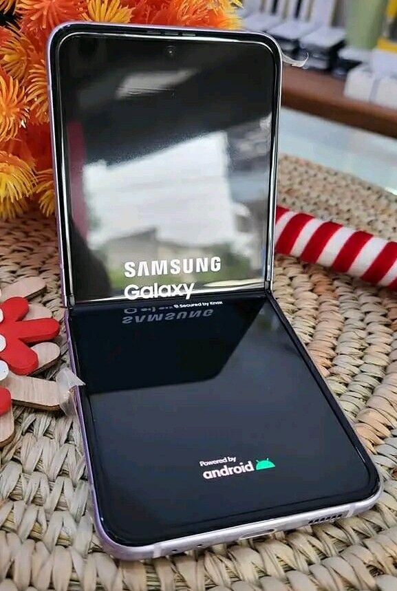 Image du produit : SAMSUNG GALAXY ZFLIP3 5G  - 128G ROM