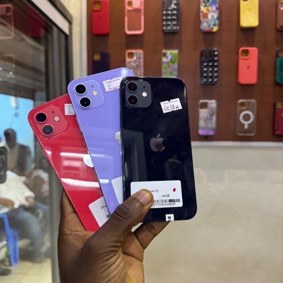 Product image thumbnail: iPhone 12 64 giga