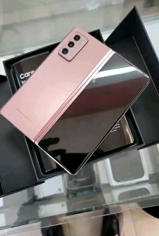 Image du produit : SAMSUNG GALAXY ZFOLD2 5G - 256G ROM