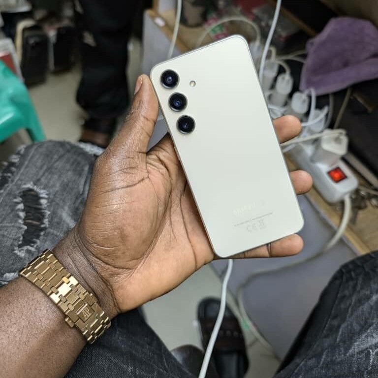 Image du produit : SAMSUNG GALAXY S23 FE 256G