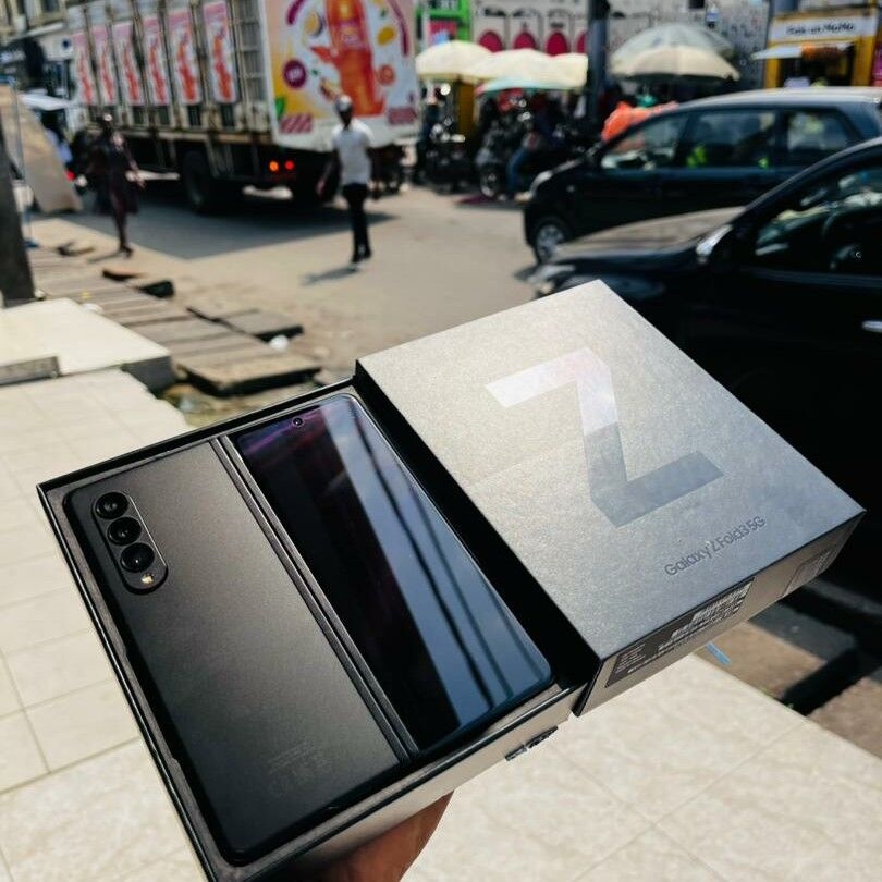 Image du produit : SAMSUNG GALAXY ZFOLD3 5G 256G