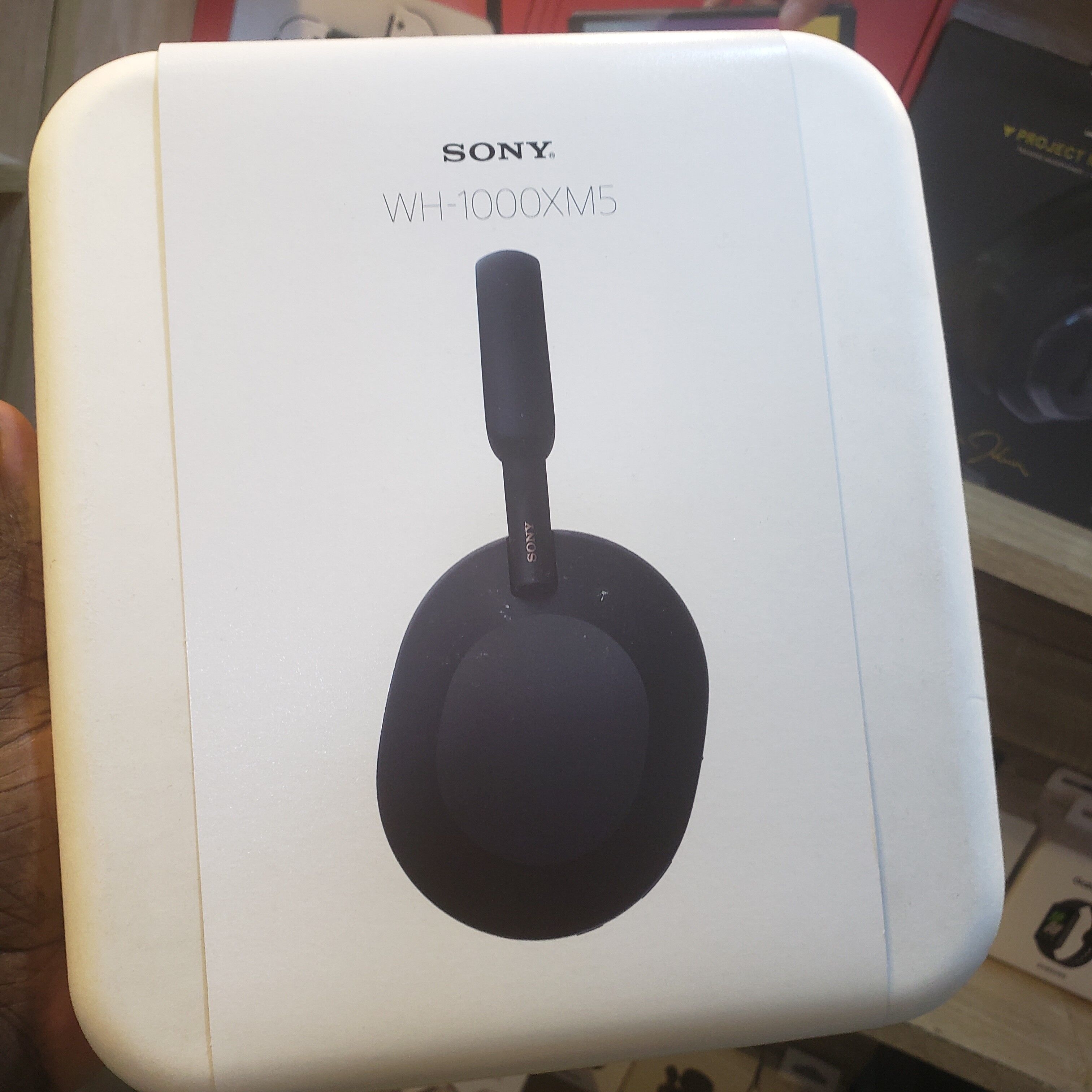 Product image thumbnail: SONY CASQUE WH-1000XM5