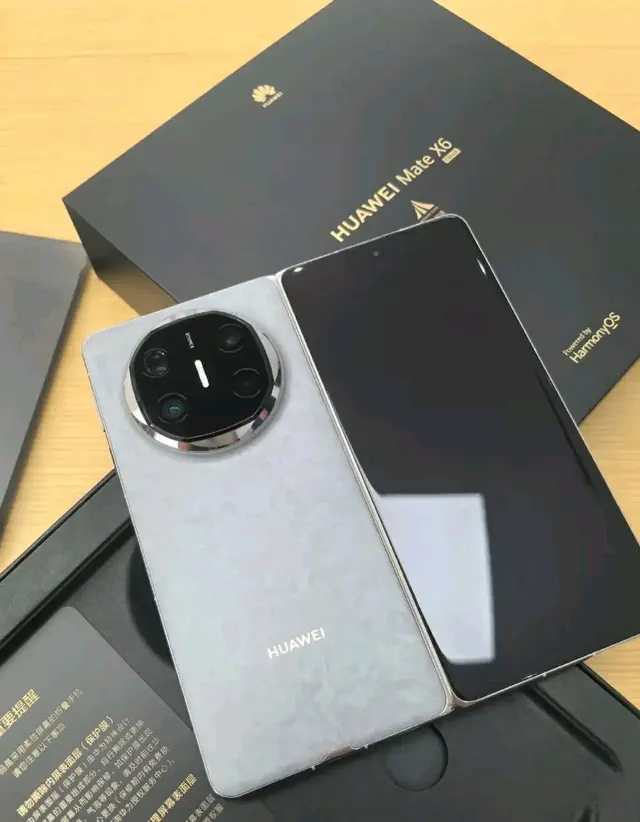 Image de HUAWEI MATE X6 - 512G