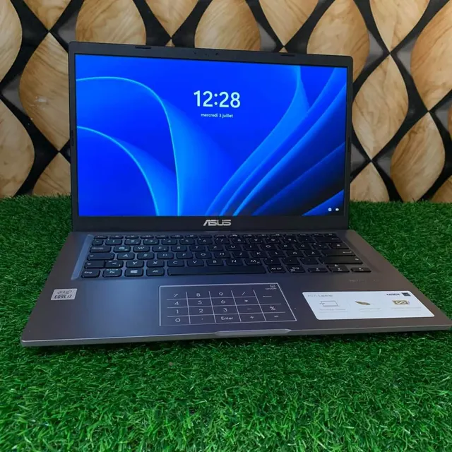 Image of ASUS SONY MASTER 10 GEN THT