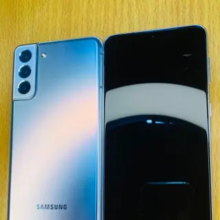 Product image attachment 2 - Samsung S21 +