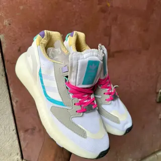 Product image attachment 3 - adidas shoes