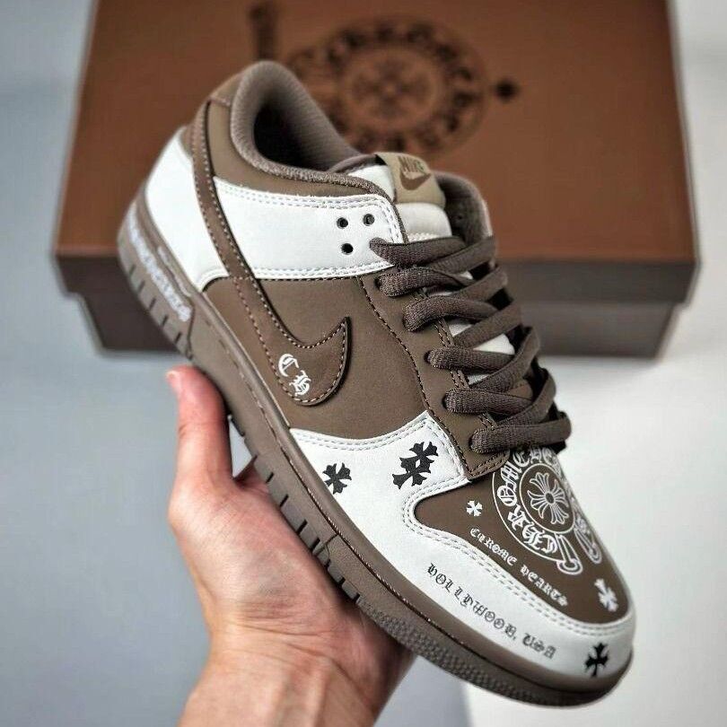 Photo 1 du produit - chaussures Nike chrome