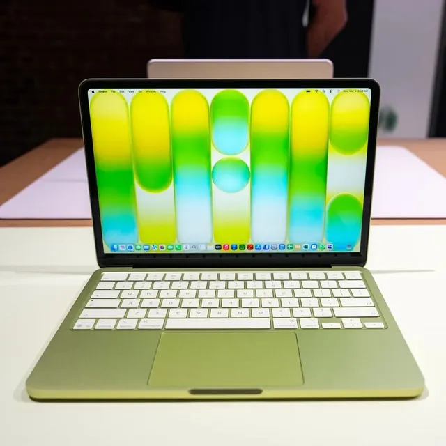 Image de MACBOOK NÉON 256 giga 12 giga de ram