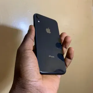 Product image attachment 2 - iPhone XR