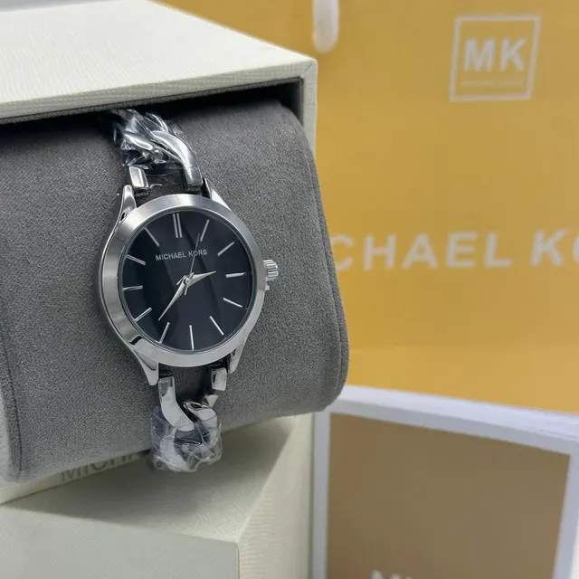 Image of Michael Kors