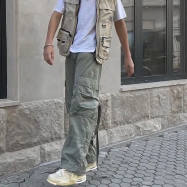 Image de pantalon cargo homme