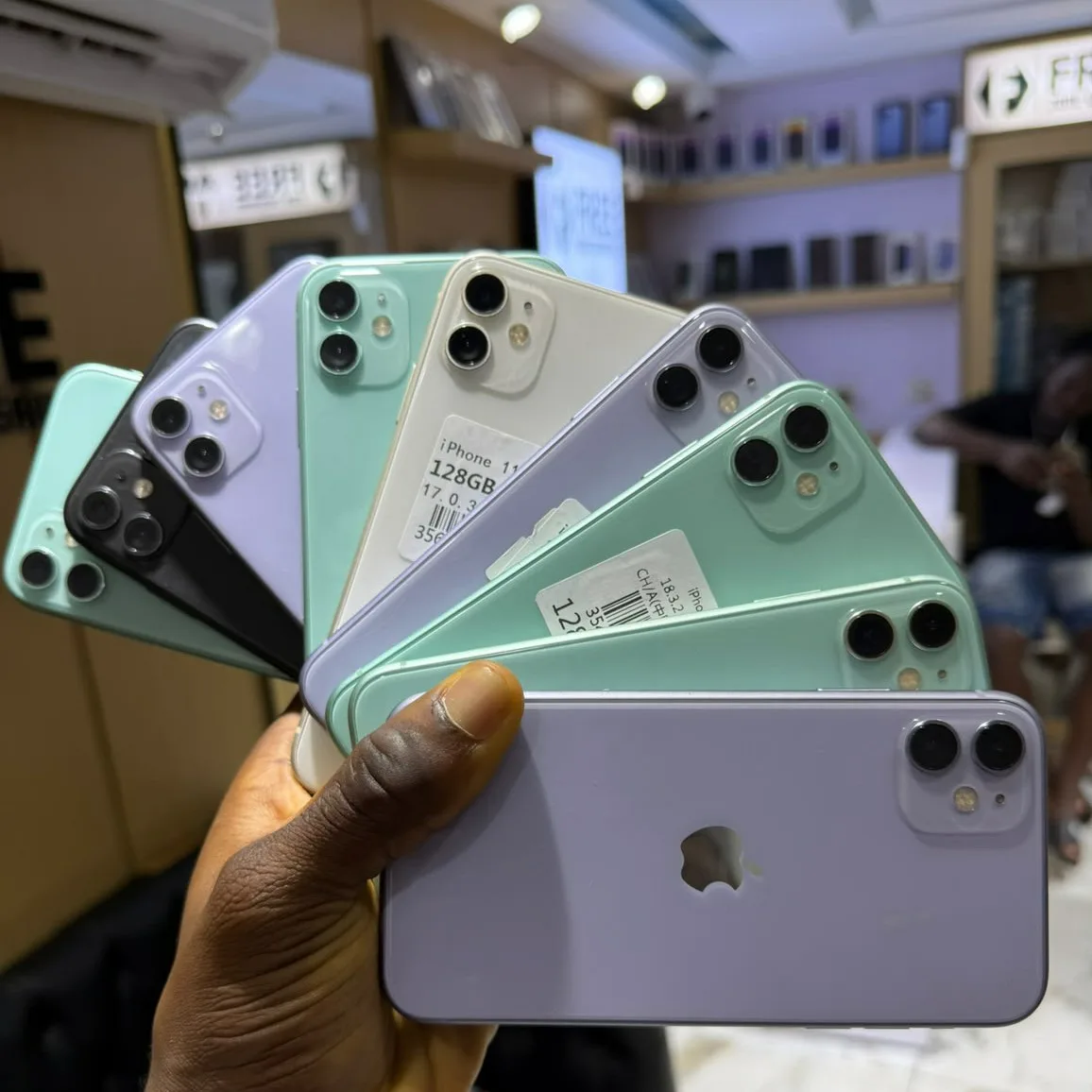 Photo 1 du produit - IPHONE 11 64G