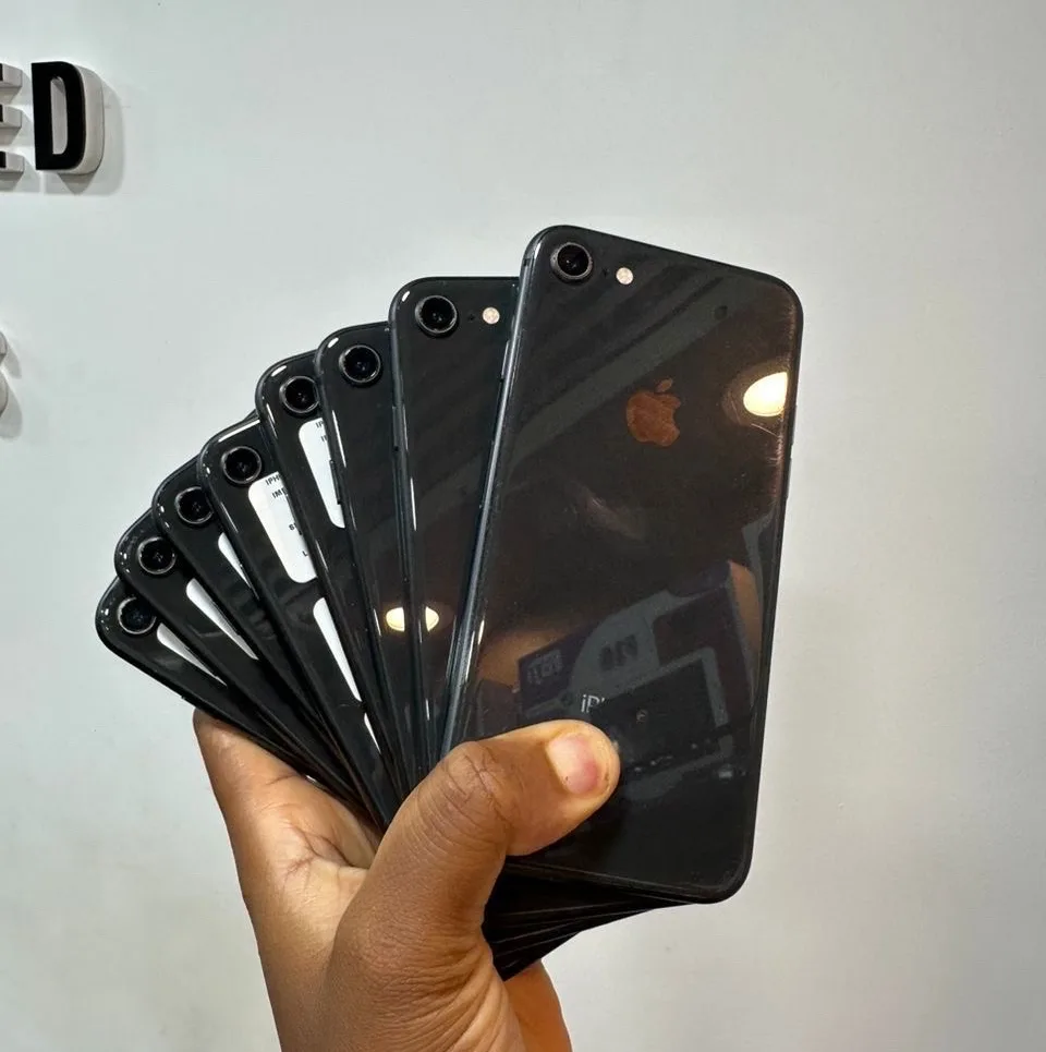 Photo 1 du produit - iPhone 8 64 g 100% USA neuf avec facture