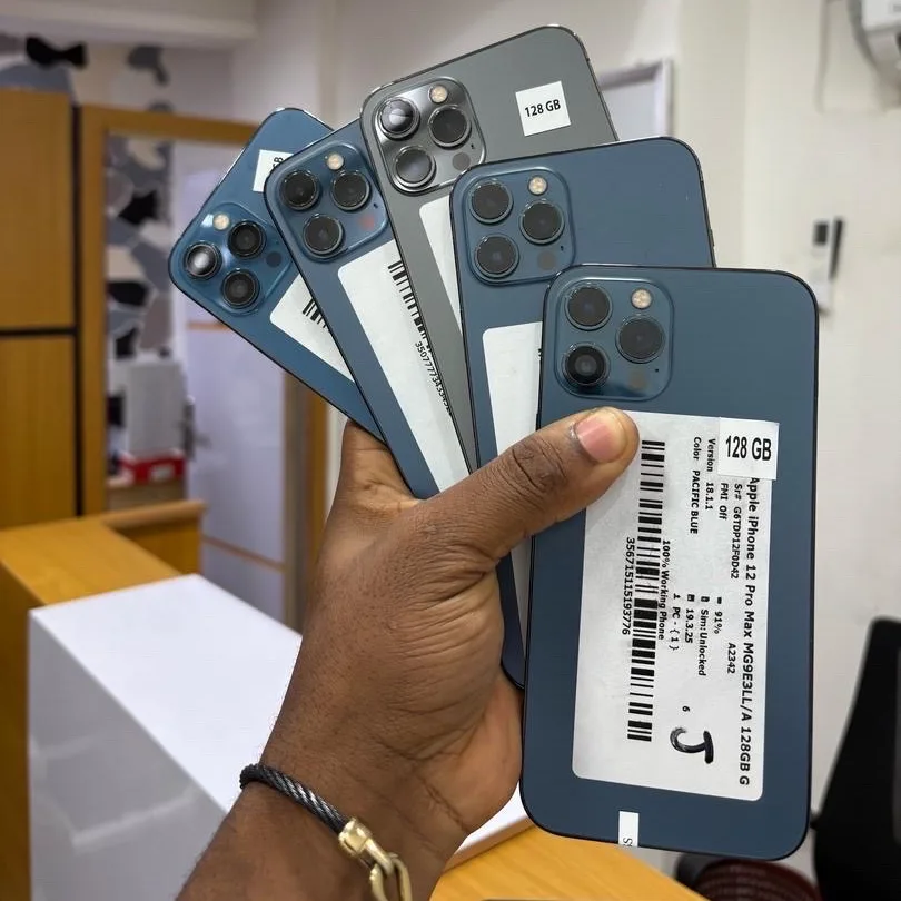 Photo 1 du produit - IPHONE 12 pro max 128gb
