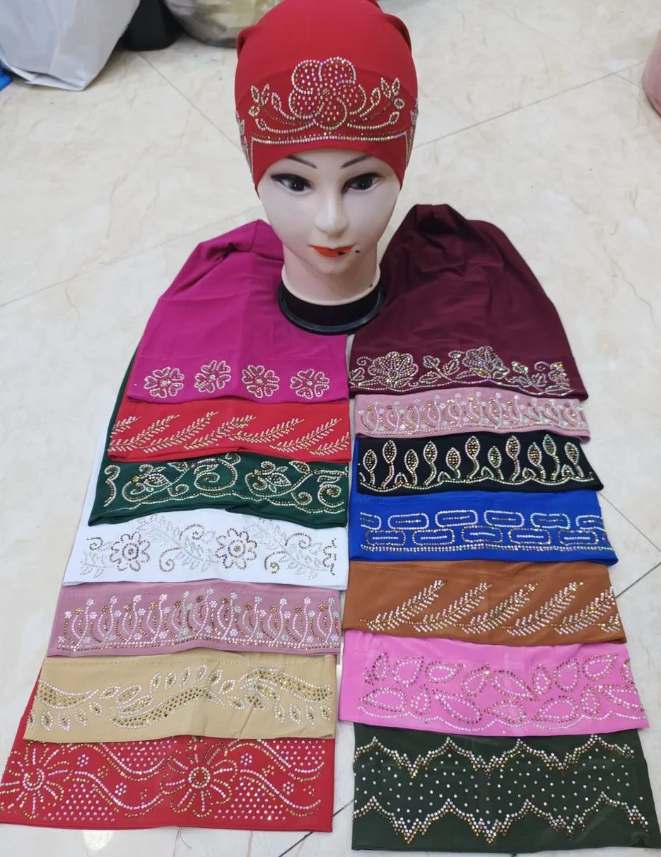 Product image attachment 1 - chapeaux Dubaï