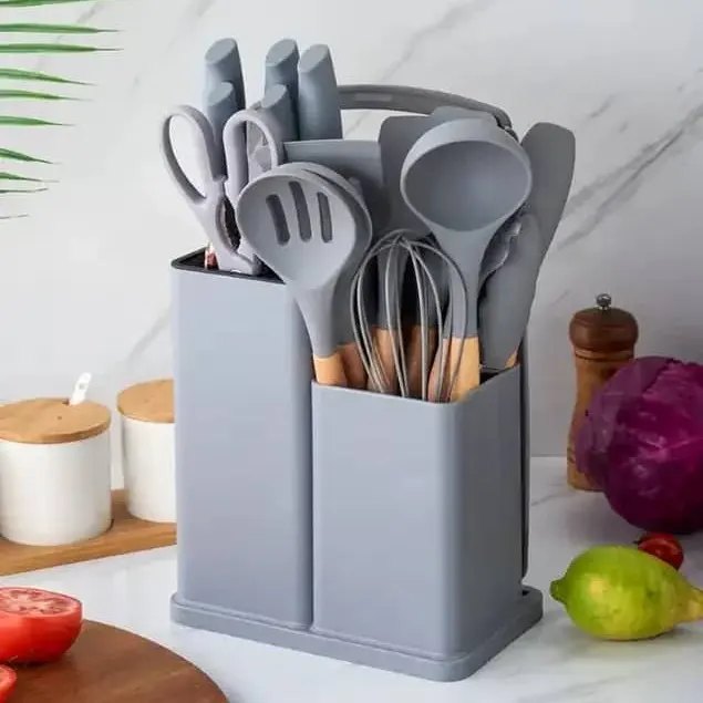 Image de lot de 19 ustensiles de cuisine
