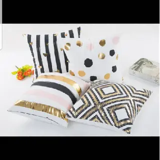 Photo 1 du produit  - Housse de coussin